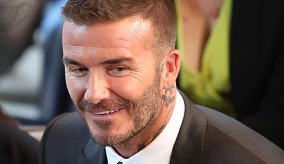 David Beckham Sosyal Medyada Unlu Modaciyla Dalga Gecti Magazin Haberleri