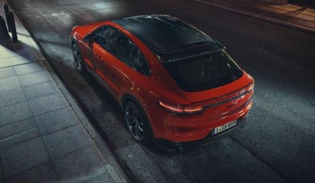 Yeni Porsche Cayenne 100 km/s hıza 3.9 saniyede çıkıyor!