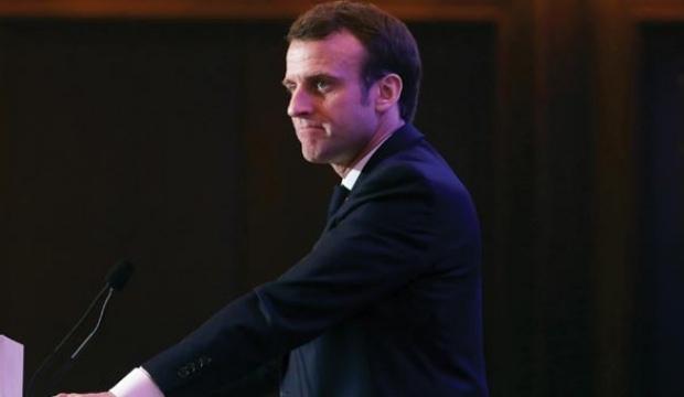 Macron'dan flaş hamle! Görevlerine son verdi...