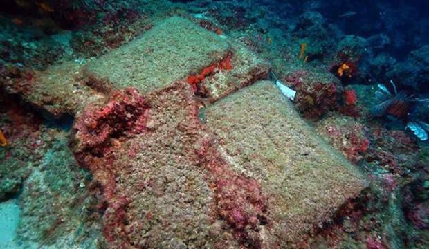 Dünyanın en eski gemi batığı Antalya'da bulundu