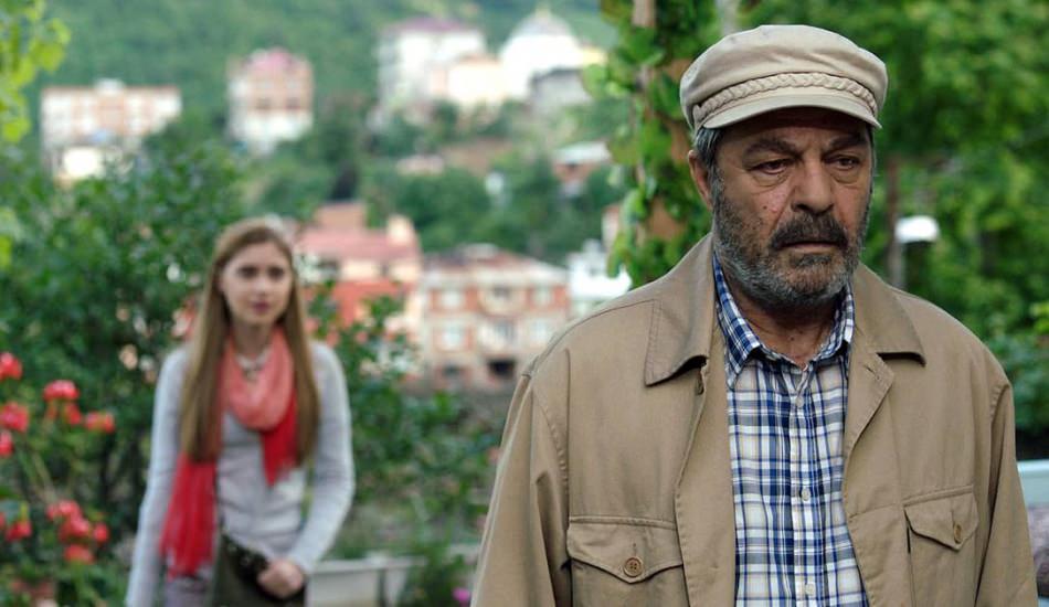 Kapi Izle Kapi Filmi Aile Dram Filmleri Sinefocus Com