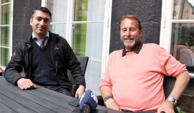 Kredi kartını müşterisine veren Türk taksici "kahraman" oldu