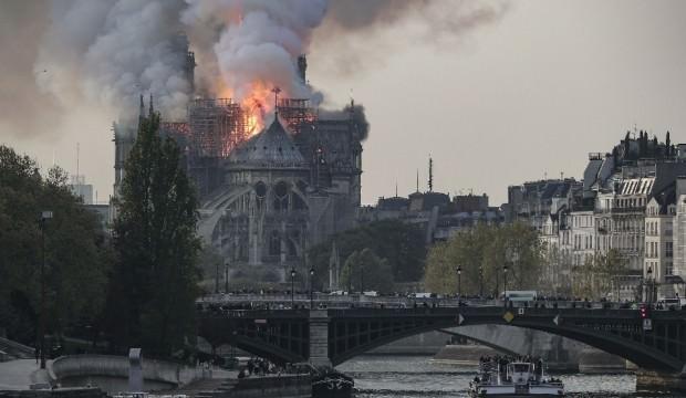 Notre Dame'ın tamiri için 200 milyon euro bağış yaptı