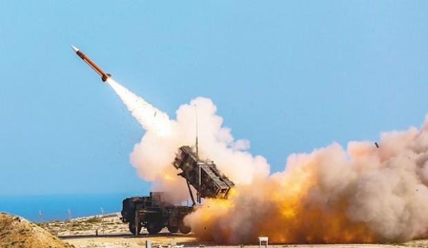 Suudi Arabistan'ın Patriot sistemlerini vurdular