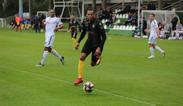 Yeni Malatyaspor’da Arturo Mina sevinci
