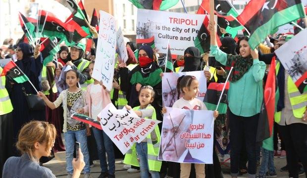 Libya'da Hafter'e sarı yelekli protesto!