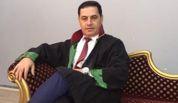 Eski eşinin boşanma davası avukatını öldürüp intihar etti