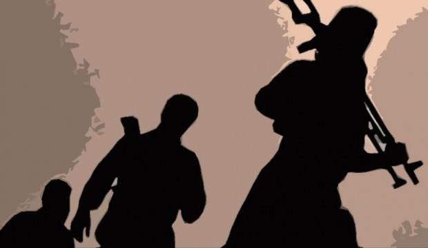 Habur'da 1'i kadın 3 PKK'lı terörist teslim oldu