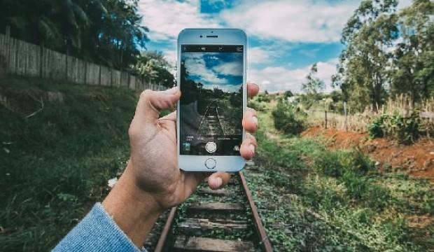 Raylarda ‘selfie’ merakı 3 gencin sonu oldu