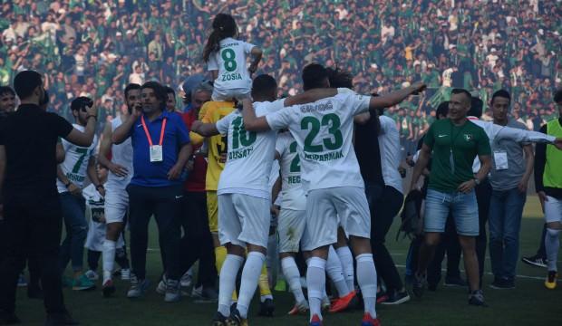 Spor Toto 1. Lig'de şampiyon Denizlispor!