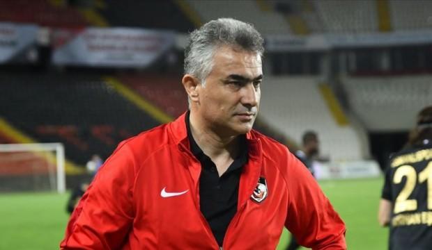 Süper Lig'de ayrılık! Görevine son verildi