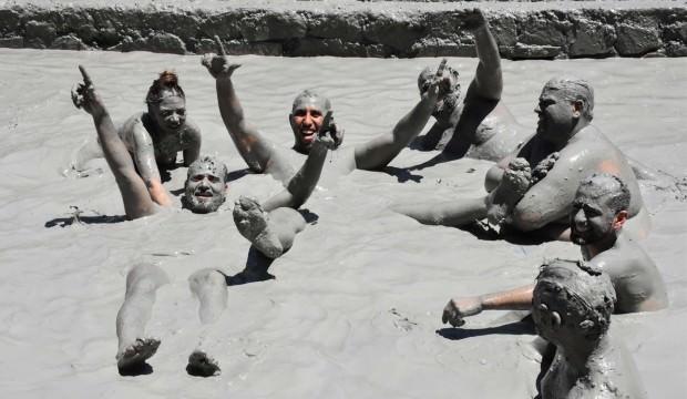 Turizmcilere bayram ettirdiler