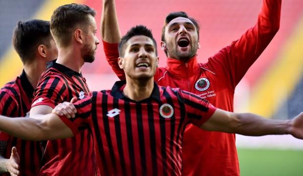 Konyaspor'dan transfer! Prensip anlaşması...