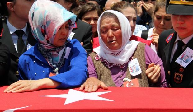 Şehidin babasından duygulandıran sözler: Oğlum ölmedi