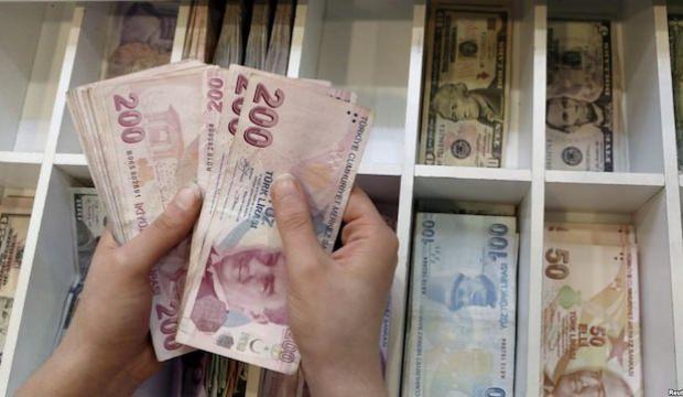 Emekli maaşını taşıyana bin lira