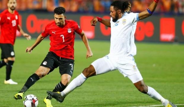 Salah'lı Mısır Luyindama'lı Kongo'ya şans tanımadı