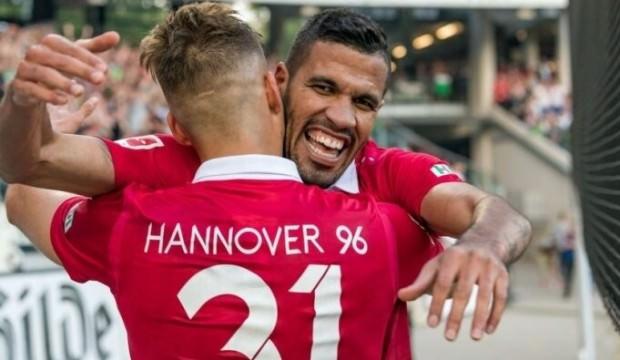 Trabzonspor Brezilyalı golcü ile görüşecek