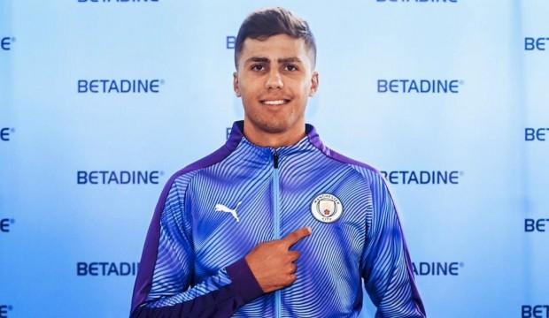 Manchester City tarihinin en pahalı transferini açıkladı!