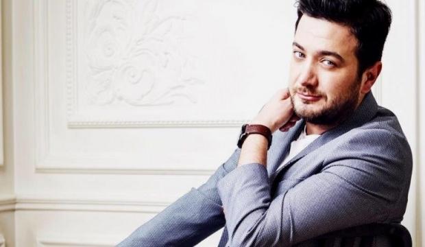 Onur Büyüktopçu, projesini işte böyle duyurdu! Heyecanlandıran gönderi...