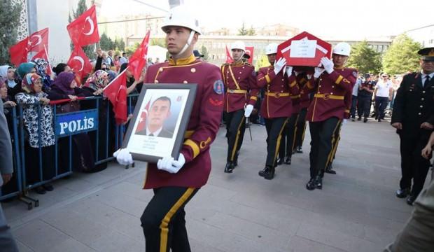 Şehit Uzman Çavuş Baran son yolculuğuna uğurlandı