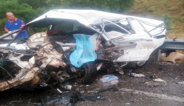 Isparta'da feci kaza: Ölü ve yaralı var