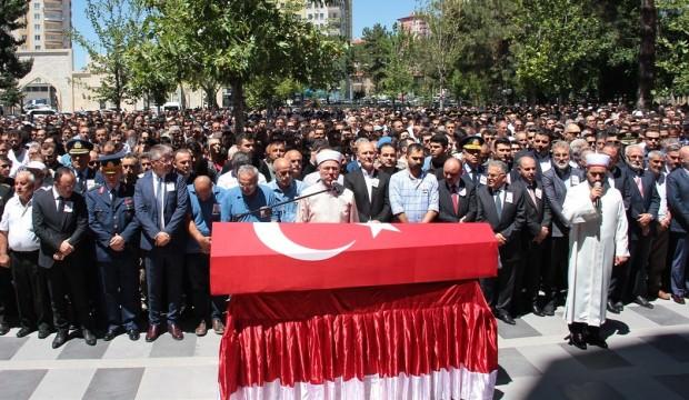 Şehit Taha Uluçay son yolculuğuna uğurlandı