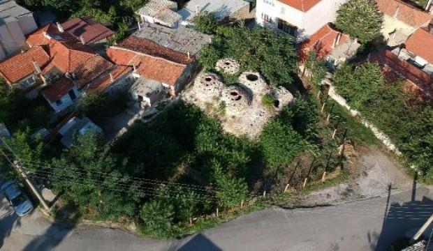 5 asırlık hamam harap halde