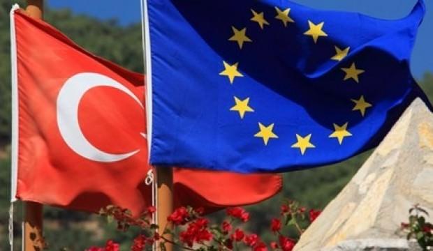 AB'den Türkiye'deki sığınmacılara destek