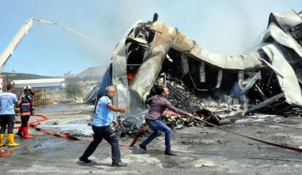 Ankara'da gıda deposunda yangın