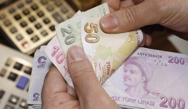 Çalışan anneye 1015 TL ödeme!