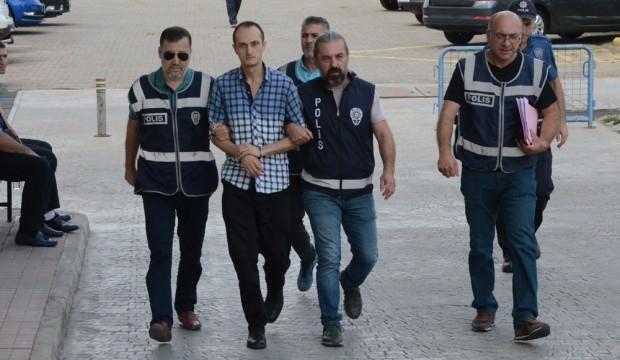 Annesini öldürüp akrabalarından yardım istedi