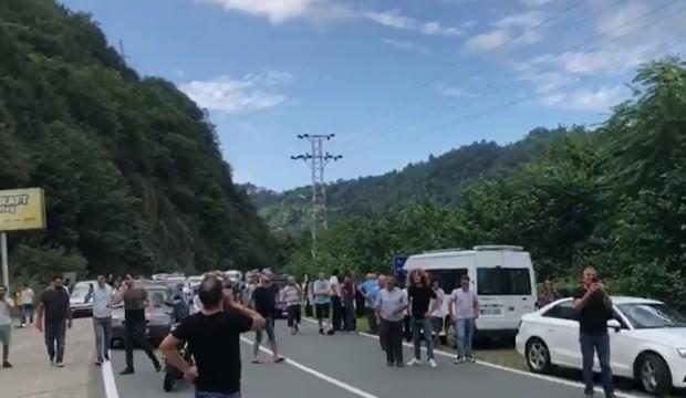 Ayder Yaylası yolunda heyelan