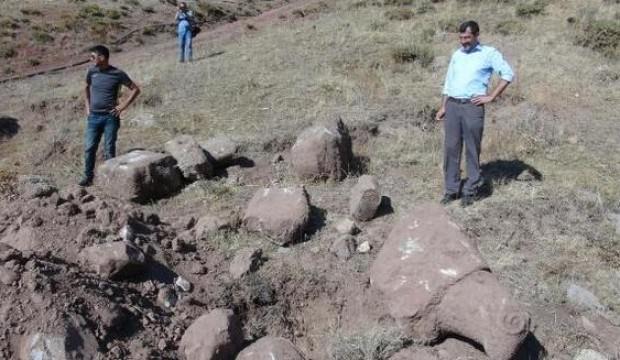 Çukuru kapatmak için yapılan kazıdan tarih çıktı