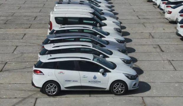 CHP'li Aksu 'Mercedes' sorusundan kaçtı