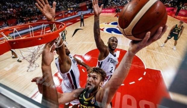 FIBA üç hakemi Dünya Kupası'ndan çıkardı!