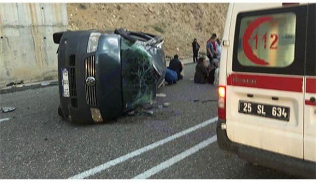 Kızının düğününe giderken kazada öldü