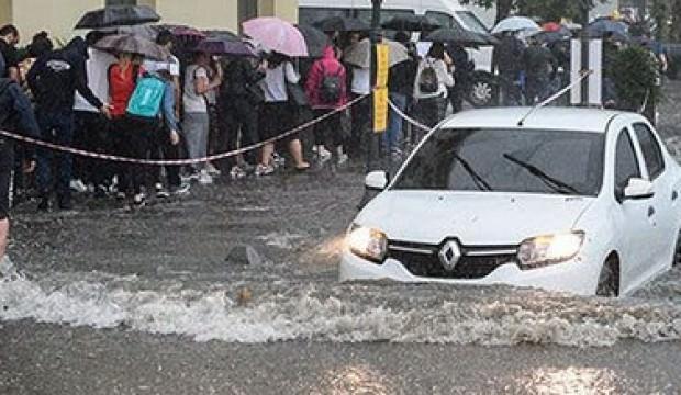 Meteoroloji'den sağanak uyarısı: 3 saat boyunca etkili olacak