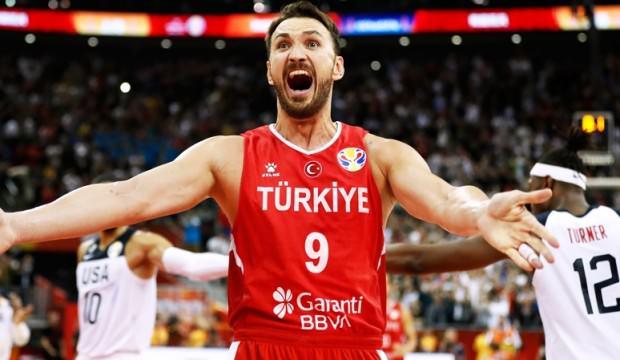 Semih Erden patladı! 'Siz tatil yaparken...'