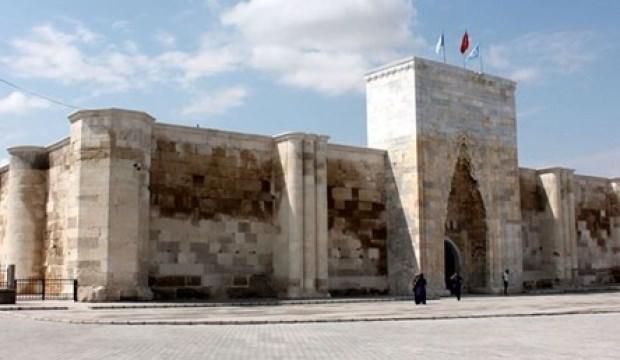 Selçuklu eseri Sultanhanı Kervansarayı açılıyor