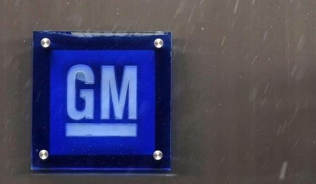 Dev şirket çalışanları greve gitti