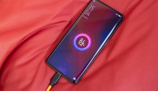 oppo yine rakiplerine ders verdi 25