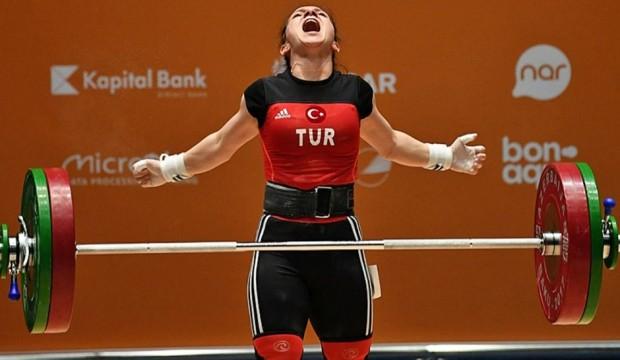 Şaziye Erdoğan'dan çifte dünya şampiyonluğu