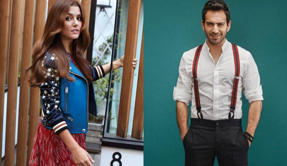 Hande Erçel ve Buğra Gülsoy'dan Azize setinden ilk poz!