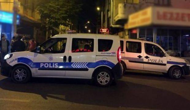 İzmir'de silahlı kavga: 3 yaralı