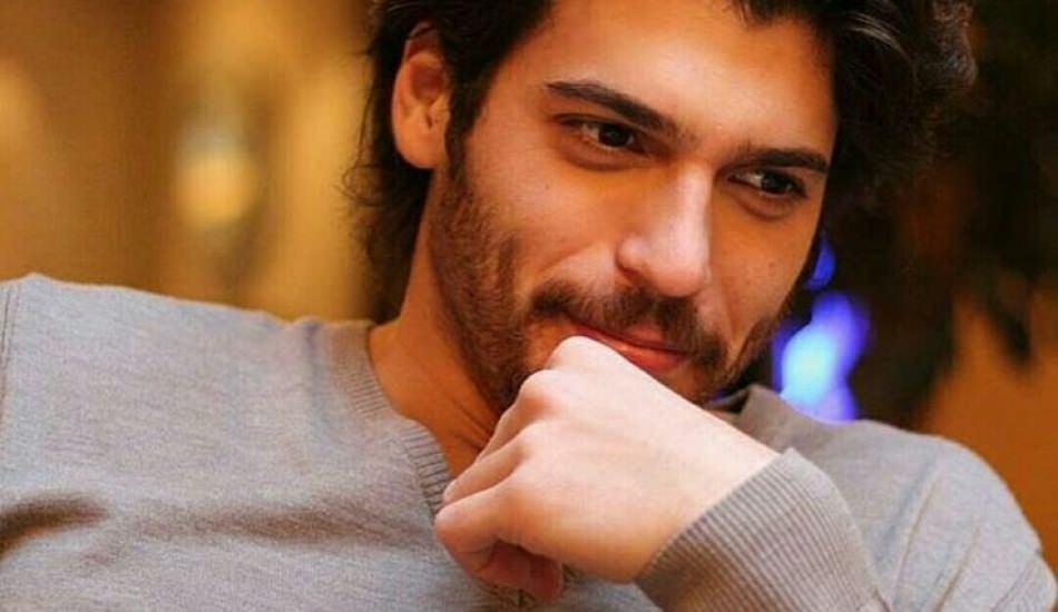 Can Yaman, Demet Özdemir ile yeniden partner olmak istiyor