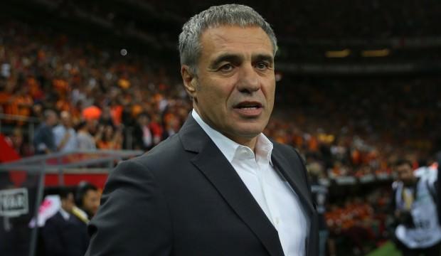 Ersun Yanal: Bu takım hak ettiği zirveyi görecek