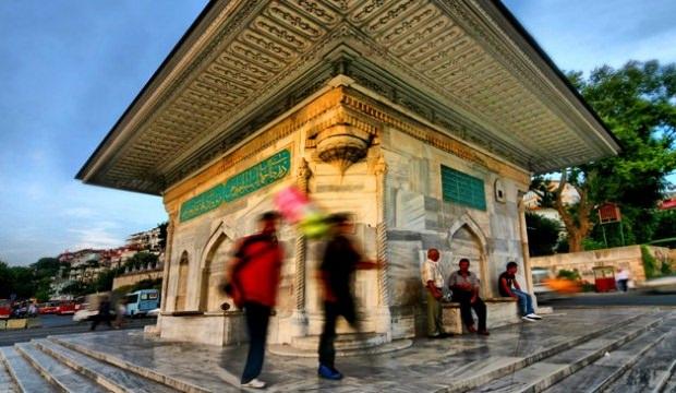 Üsküdar Belediyesi'nden 'ders' niteliğinde hareket
