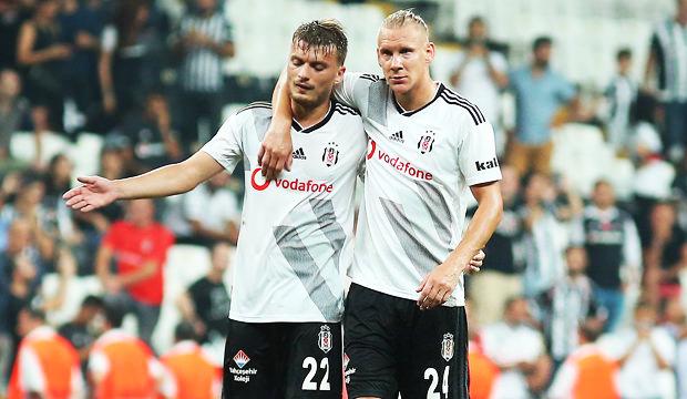 Slaven Bilic'in istediği iki Beşiktaşlı
