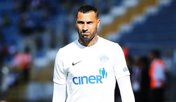 Quaresma'dan asker selamı açıklaması!