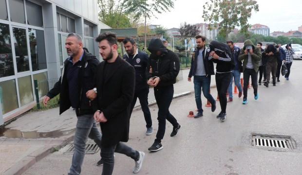 'Hacker'lar bin kişinin banka hesabını ele geçirmiş